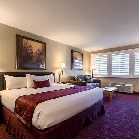 Grand Vista Hotel Simi Valley Bagian luar foto