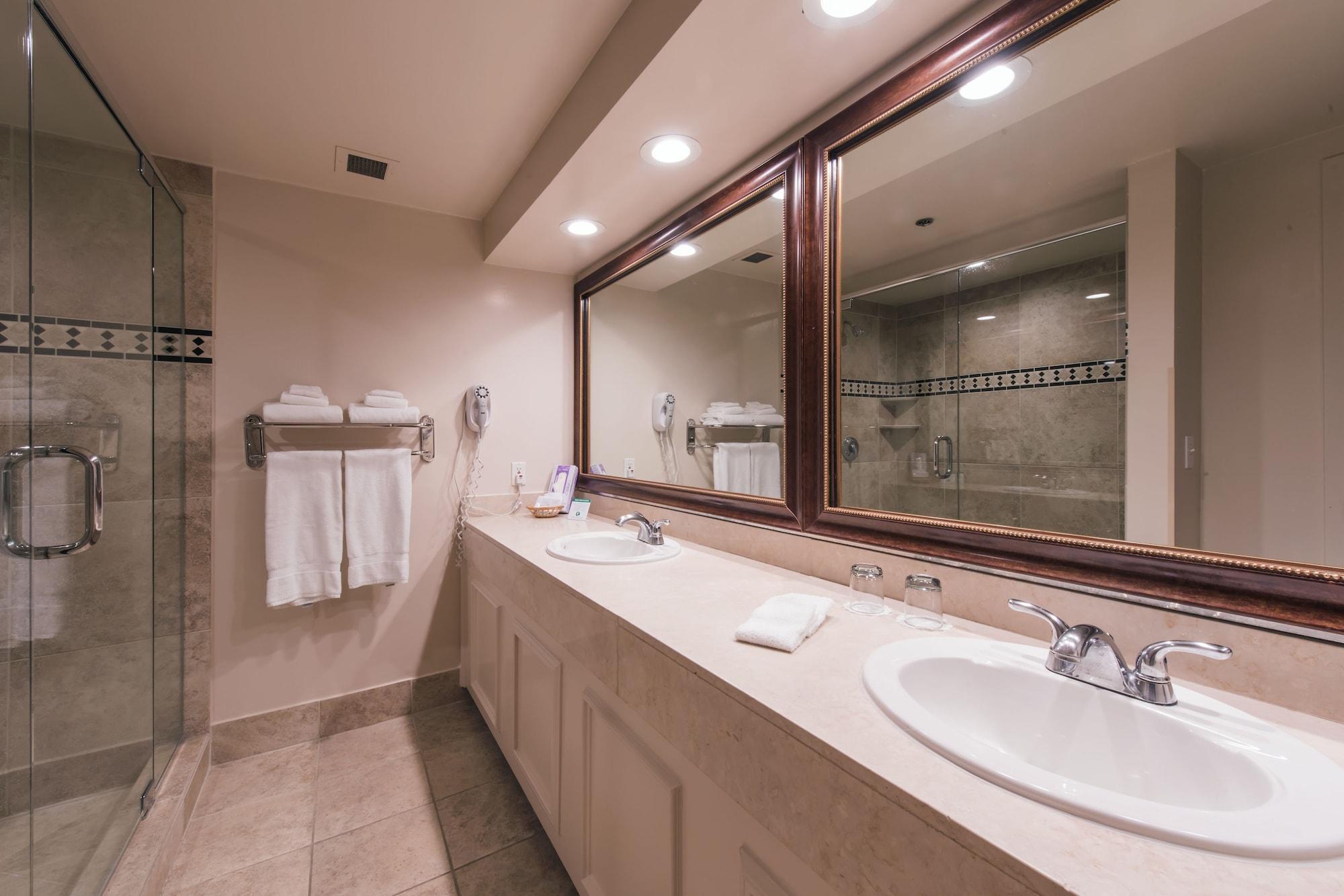 Grand Vista Hotel Simi Valley Bagian luar foto
